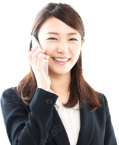 女性スタッフの写真